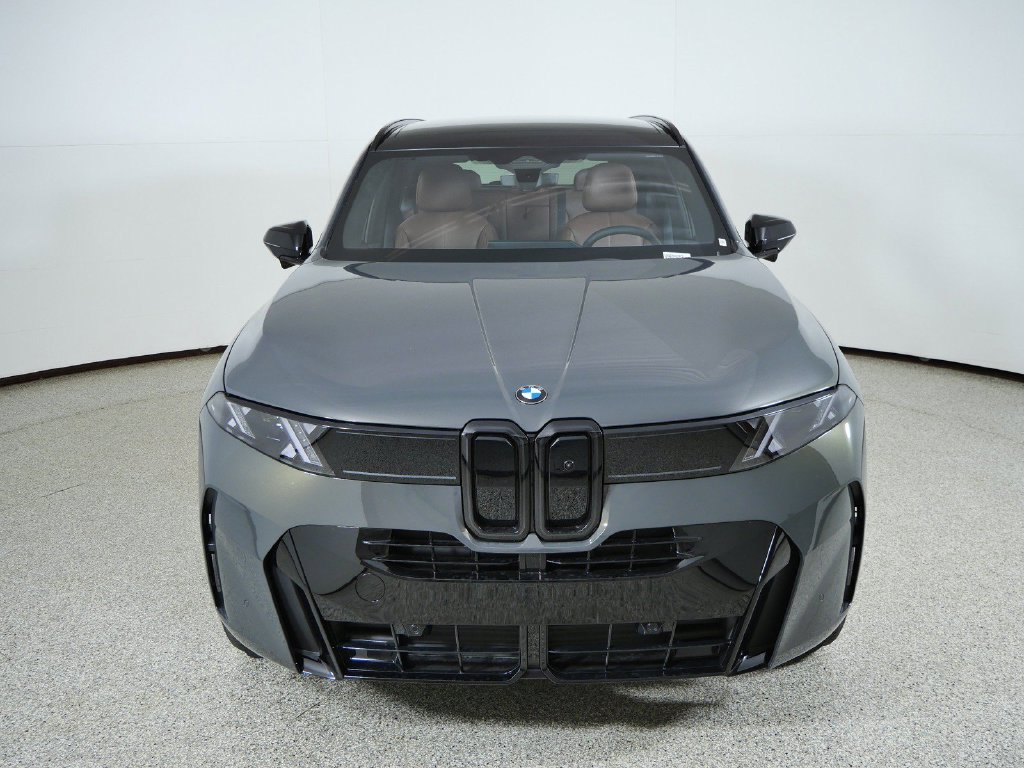 New 2027 Dravit Grey Metallic BMW  image 16