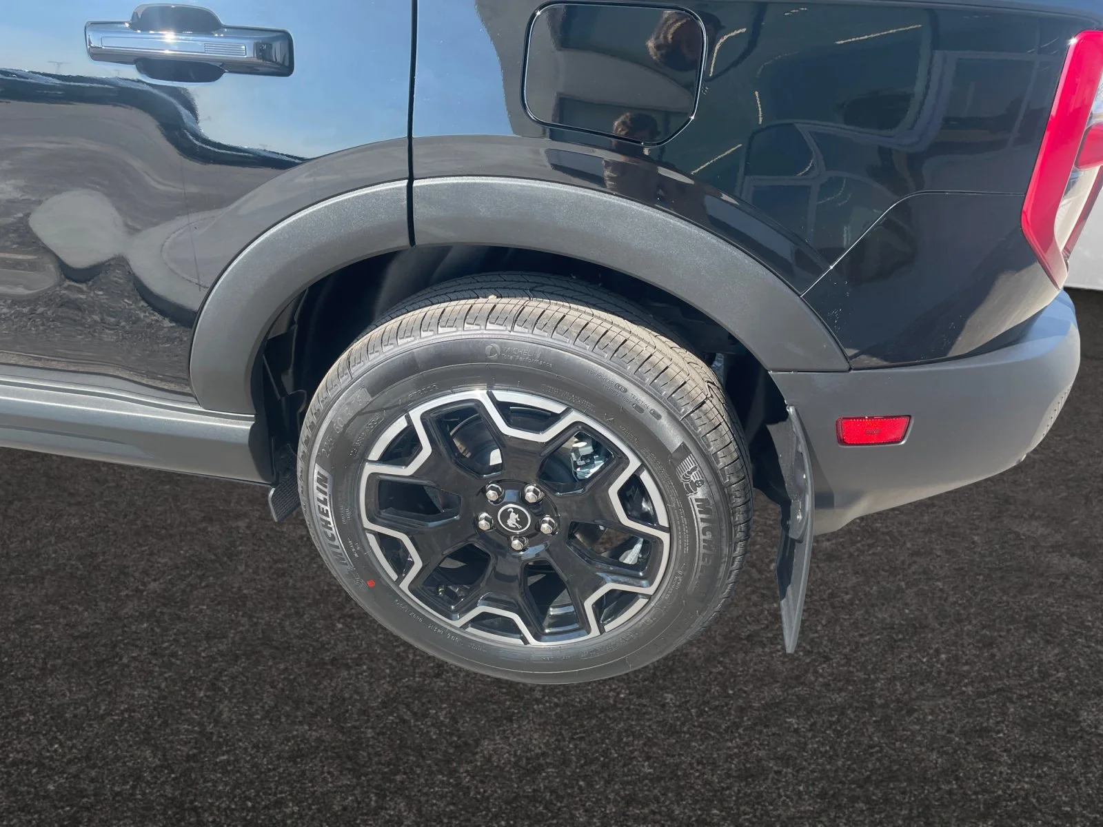 New 2026 Shadow Black Ford Outer Banks image 9