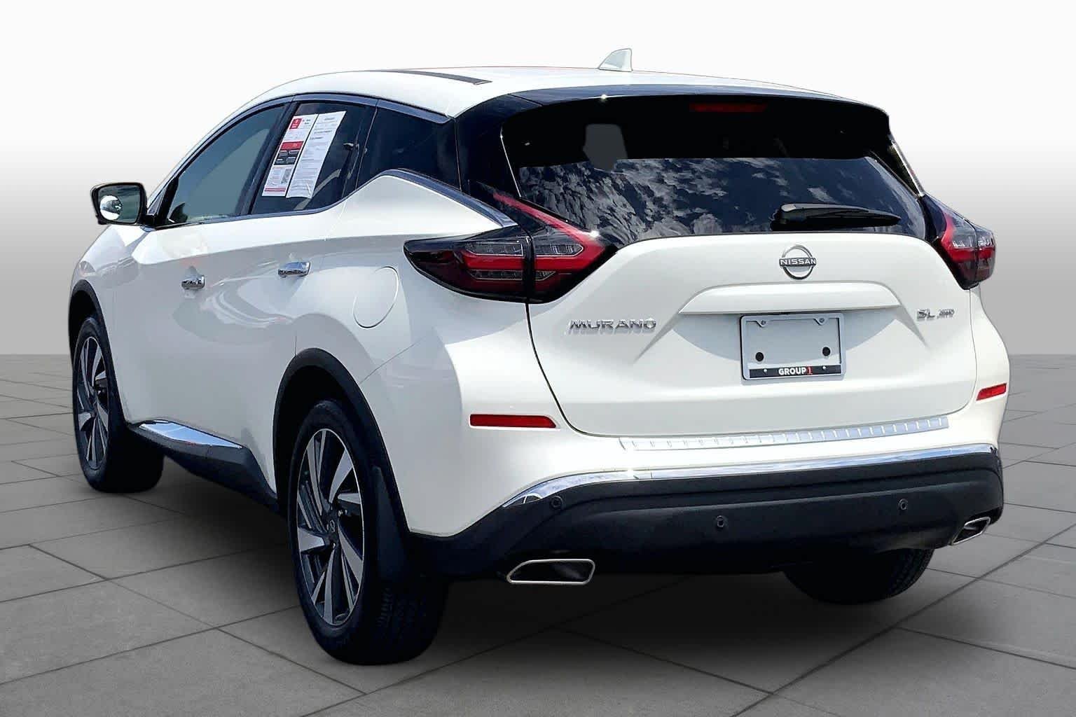 Used 2024 Pearl White Tricoat Nissan SL image 12