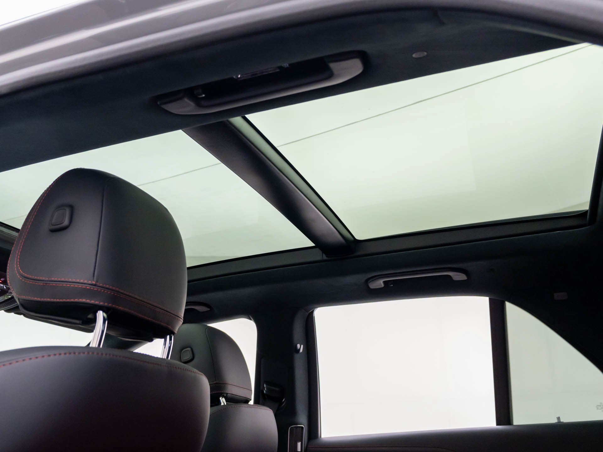 New 2026 Gray Mercedes-Benz GLE 63 S AMG® image 63