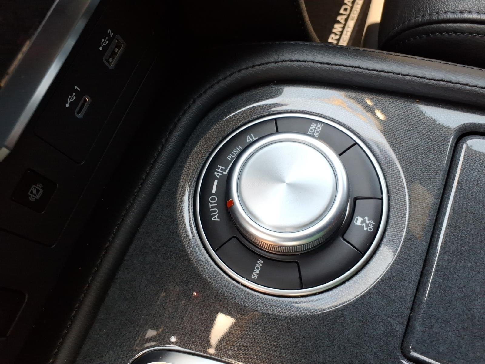 Used 2023 Gun Metallic Nissan SL image 18