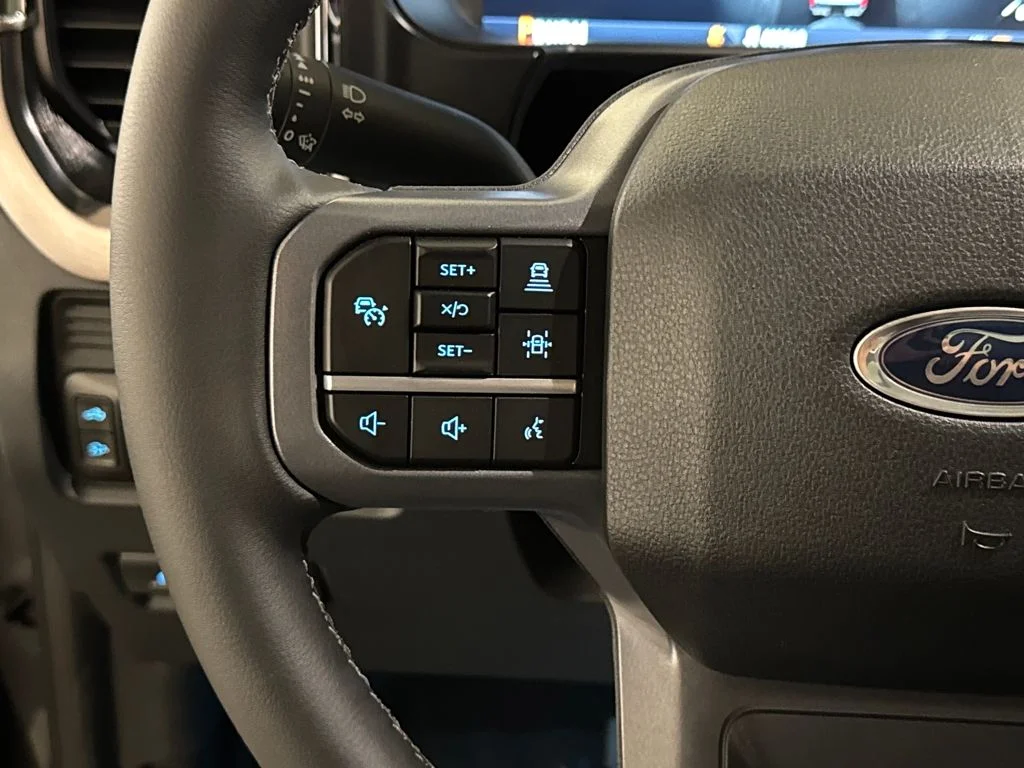 New 2026 Gray Ford Lariat image 38