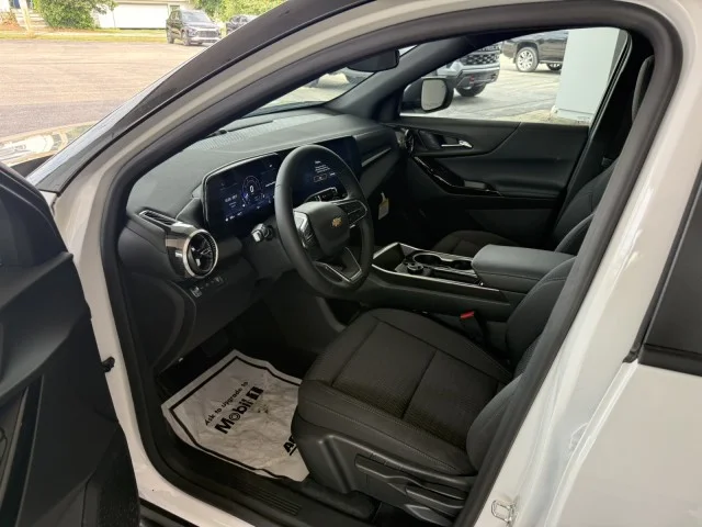 2026 Chevrolet Equinox LT - Photo 13