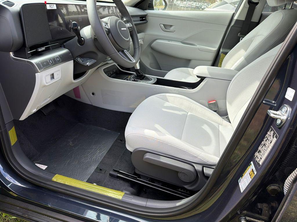 New 2026 Blue Hyundai SEL Sport FWD image 9