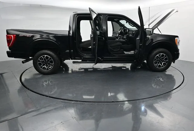 Used 2023 Black Ford XLT image 43