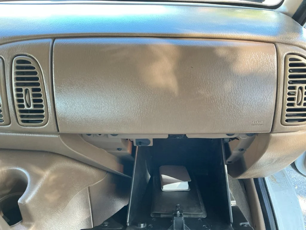 Used 2000 White Dodge Base image 24