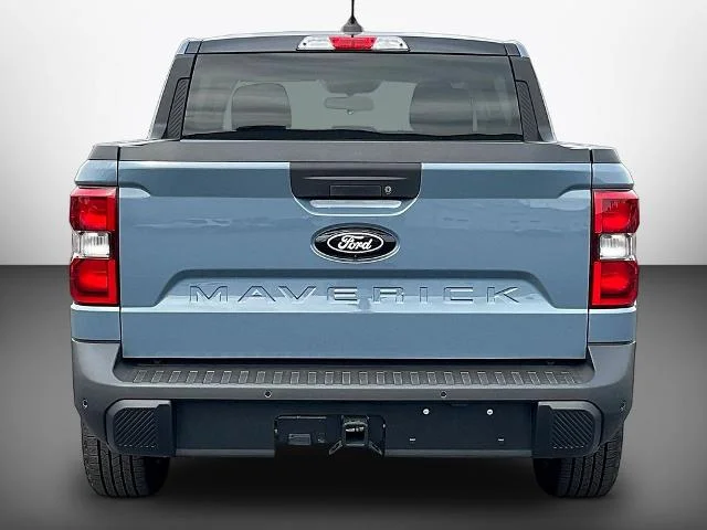 New 2025 Azure Gray Metallic Tri-Coat Ford XLT image 18