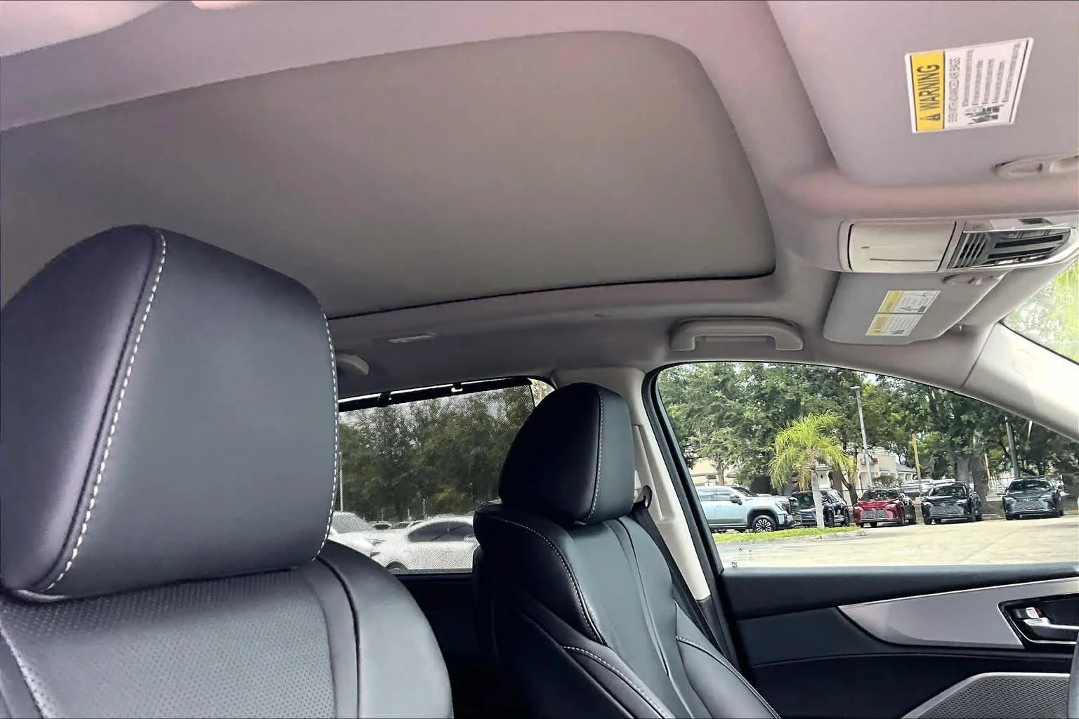 Used 2023 Liquid Carbon Metallic Acura w/Technology Package image 14