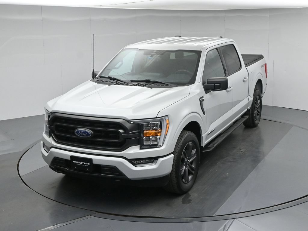 Used 2023 White Ford XLT image 40