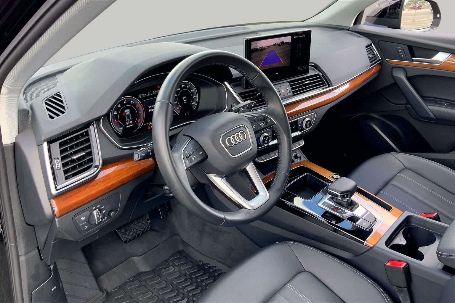 Used 2025 Brilliant Black Audi Premium image 17