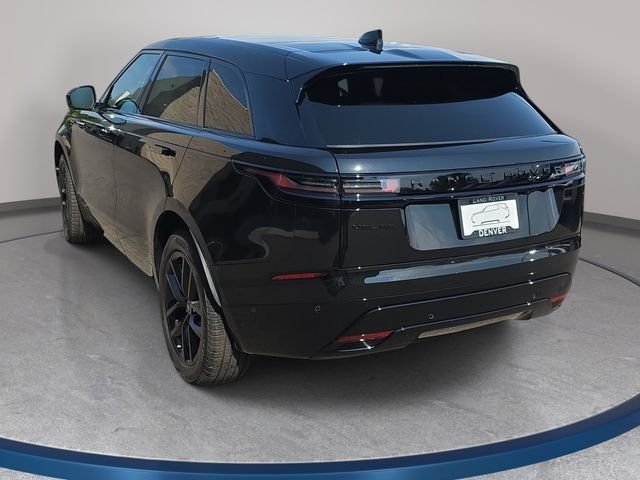 New 2026 Santorini Black Land Rover Belgravia Edition image 7