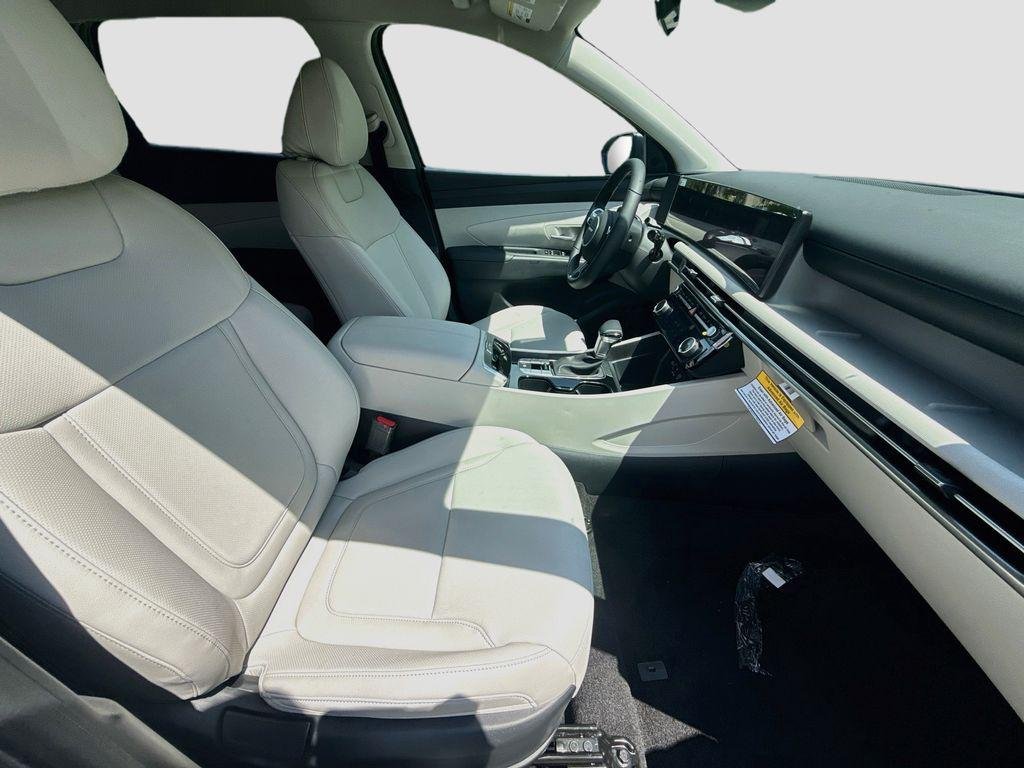 New 2026 Shimmering Silver Hyundai SEL Premium FWD image 21