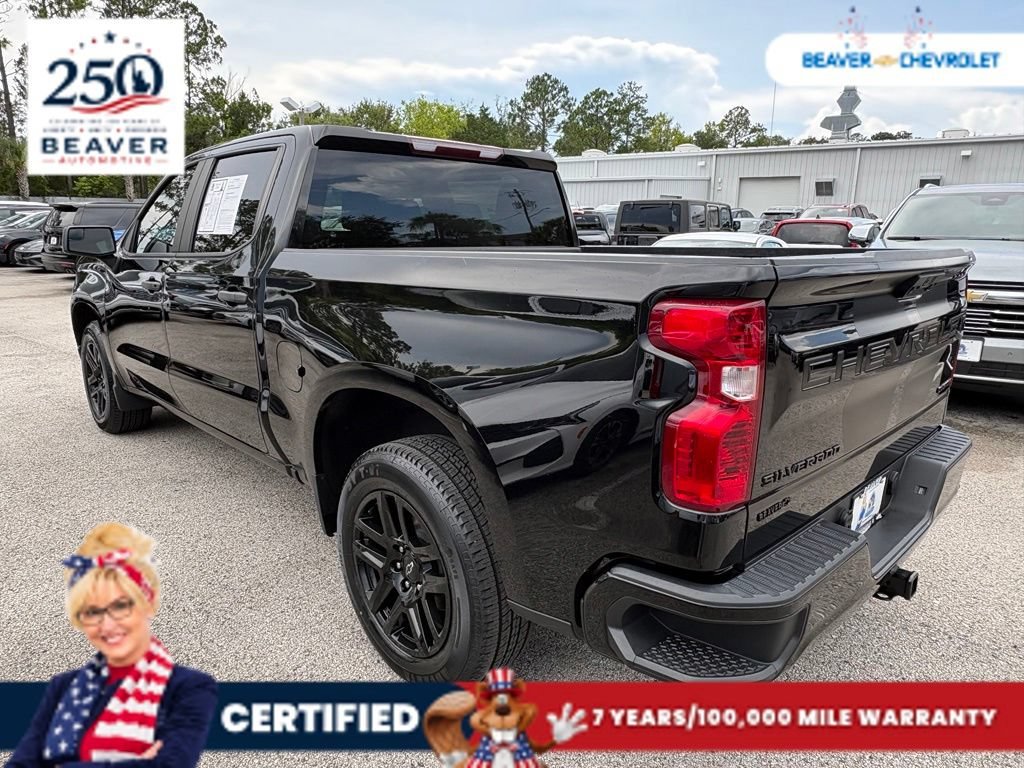 Used 2023 Black Chevrolet Custom image 5