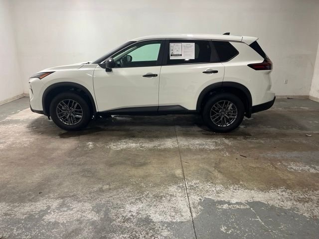 Used 2026 White Nissan S image 5