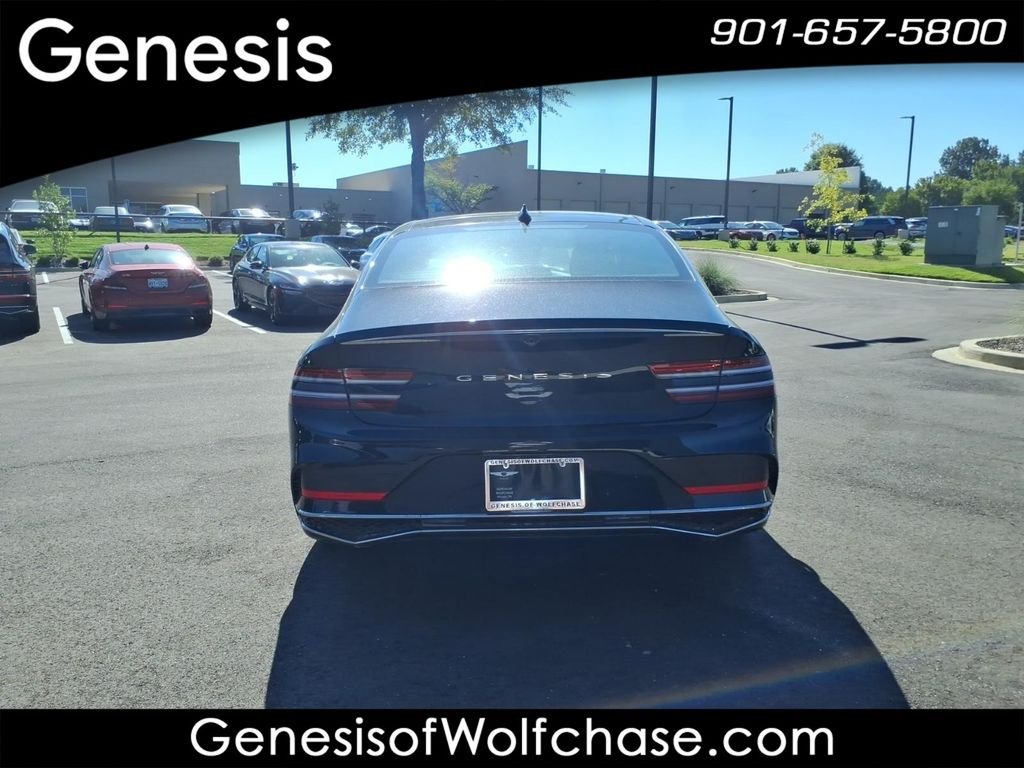 New 2027 Black Genesis 2.5T Advanced image 4