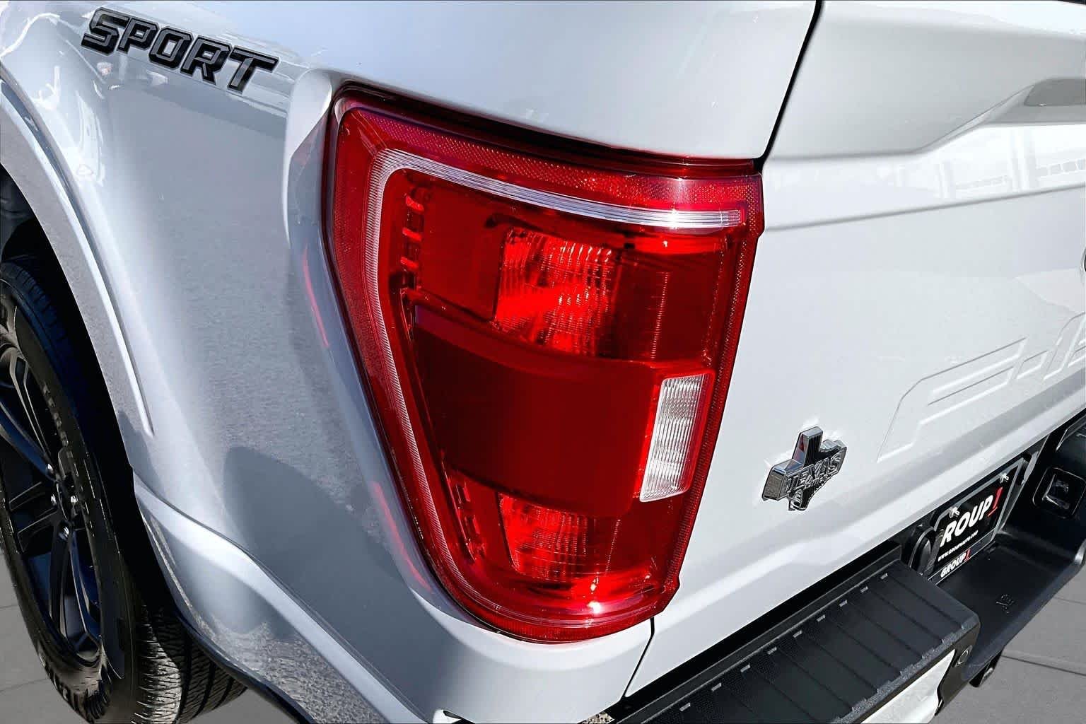 Certified Used 2023 Avalanche Gray Ford XLT image 28