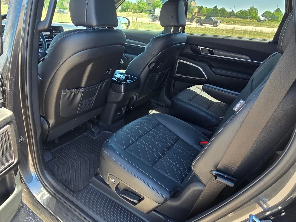 Used 2024 Gravity Gray Kia EX X-Line image 15