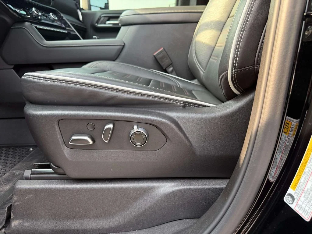 Used 2025 Black GMC AT4X image 15