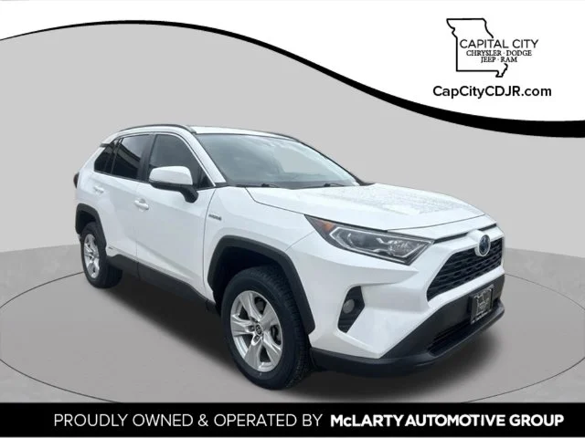 2021 Toyota RAV4 Hybrid XLE