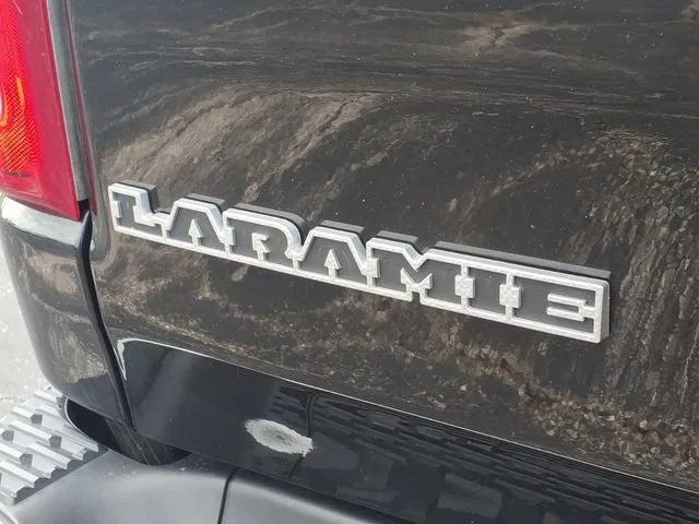 Used 2025  Ram Laramie image 23