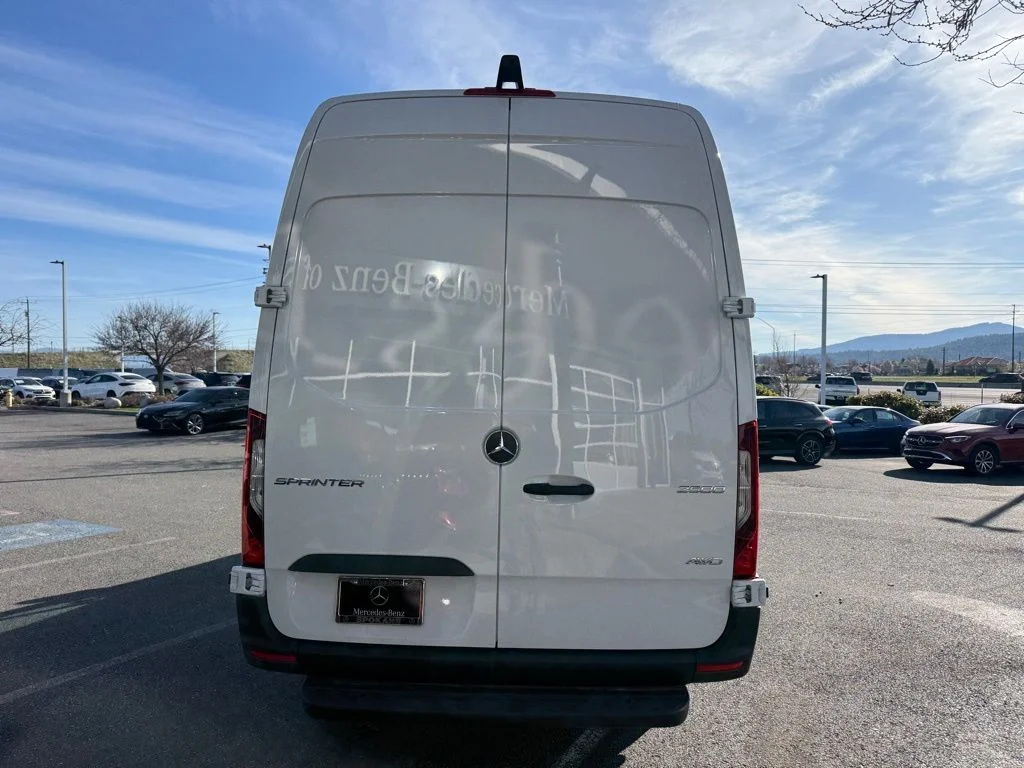 New 2026 White Mercedes-Benz Cargo 170 WB image 4