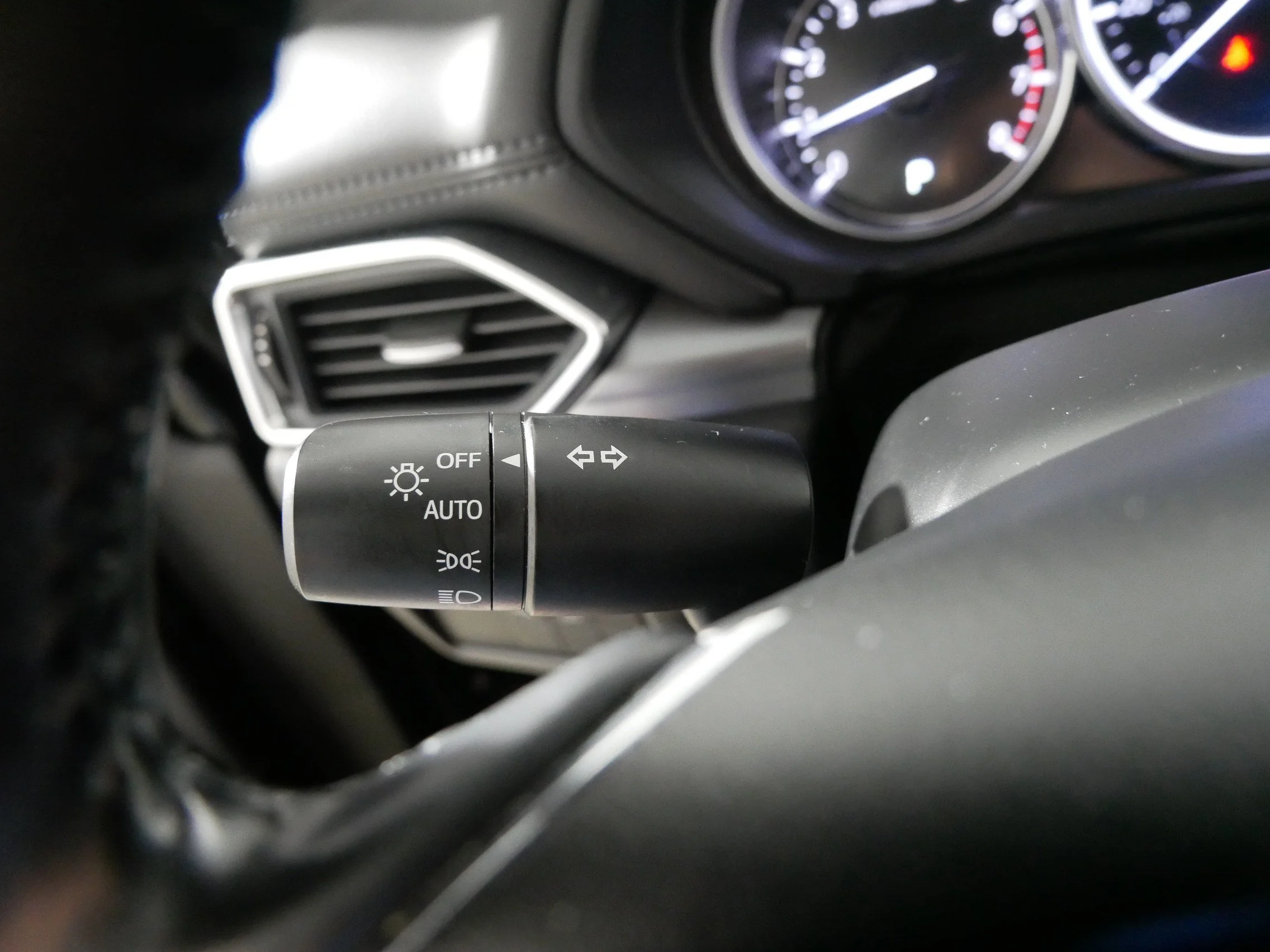 Used 2024 Jet Black Mica Mazda 2.5 S Select Package image 31