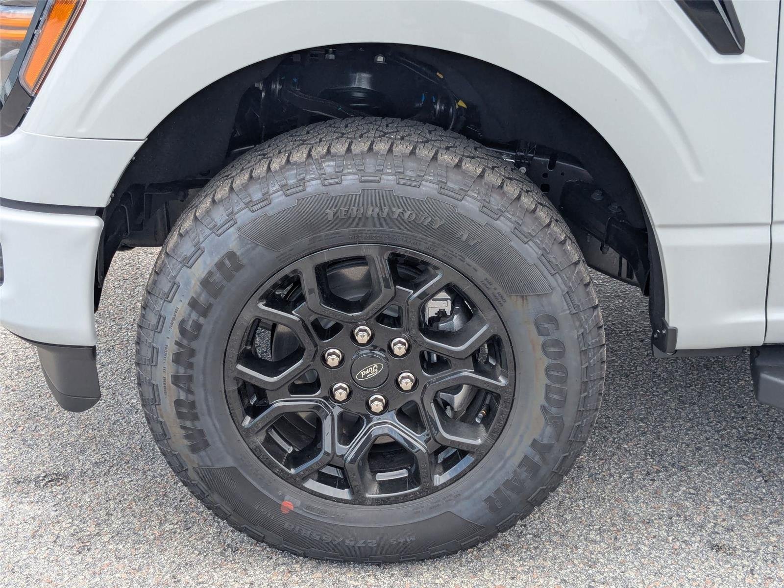 New 2026 Avalanche Ford XLT image 10