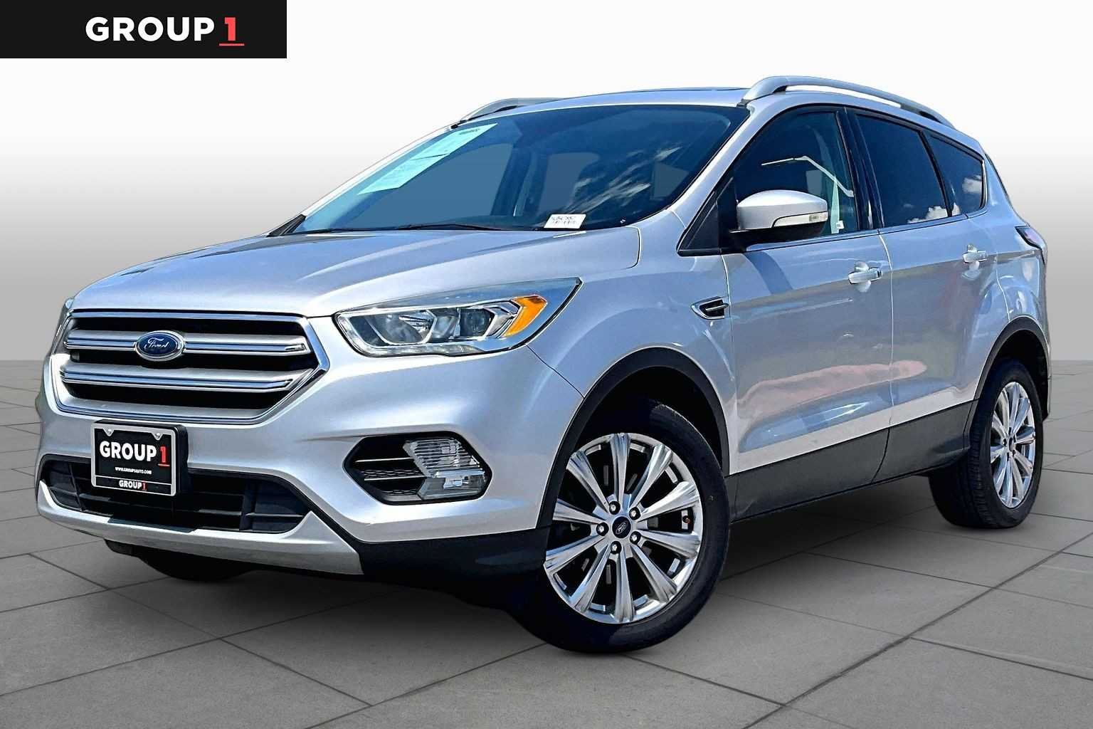 2017 Ford Escape Titanium 4WD's photo