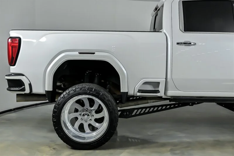 Used 2020 Summit White GMC Denali image 12