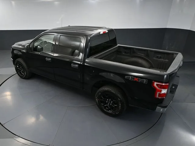 Used 2018 Black Ford XLT image 45