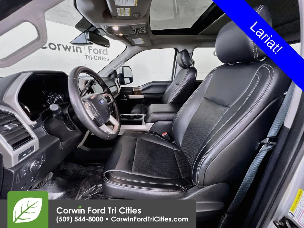 Used 2019 Ingot Silver Ford Lariat image 23