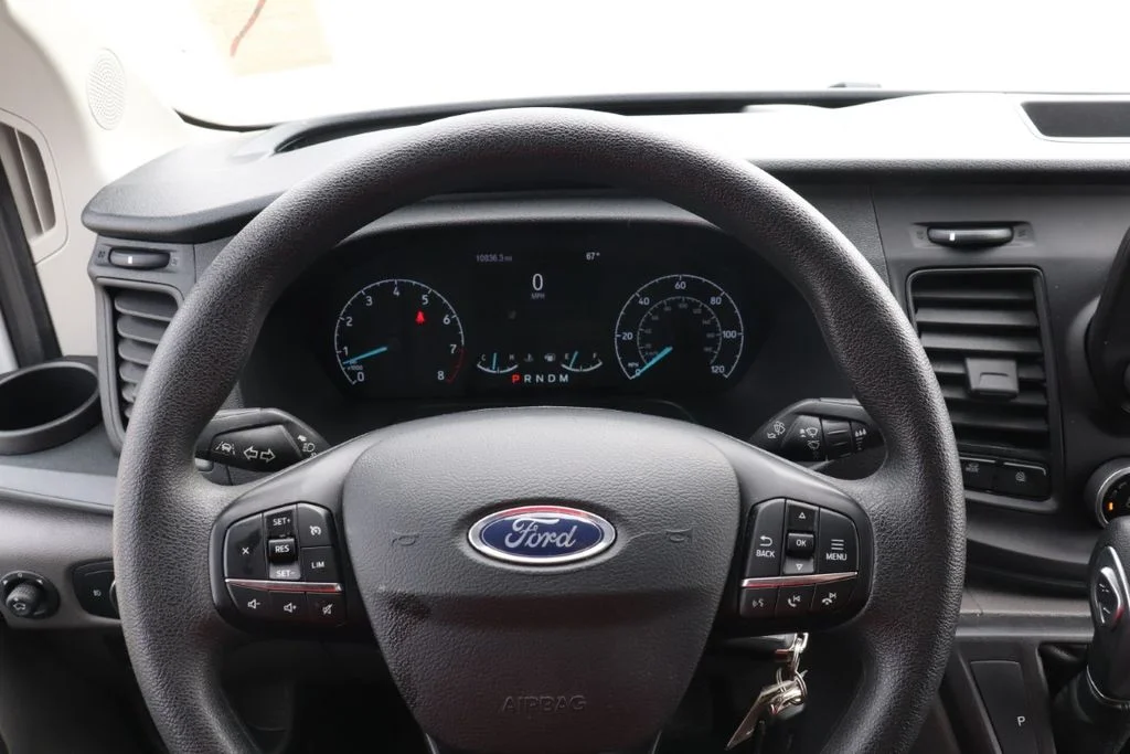 Used 2025 Oxford White Ford Base image 20