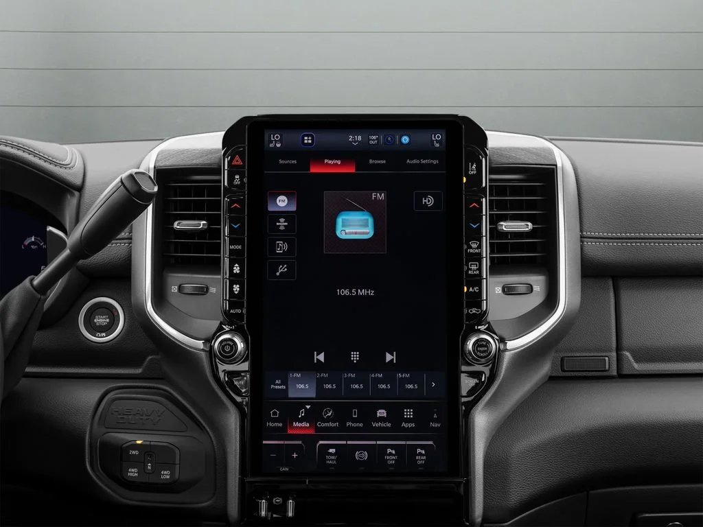 2026 RAM 2500 Laramie - Photo 18
