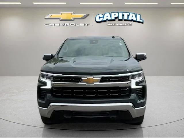 Used 2025 Cypress Gray Chevrolet LT image 8