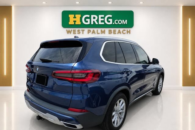 Used 2020 Phytonic Blue Metallic BMW sDrive40i image 3