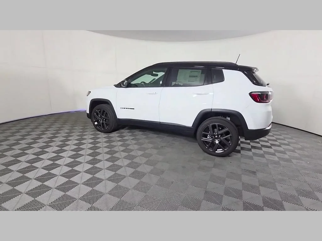 New 2026 Bright White Clearcoat Jeep Limited Altitude image 32