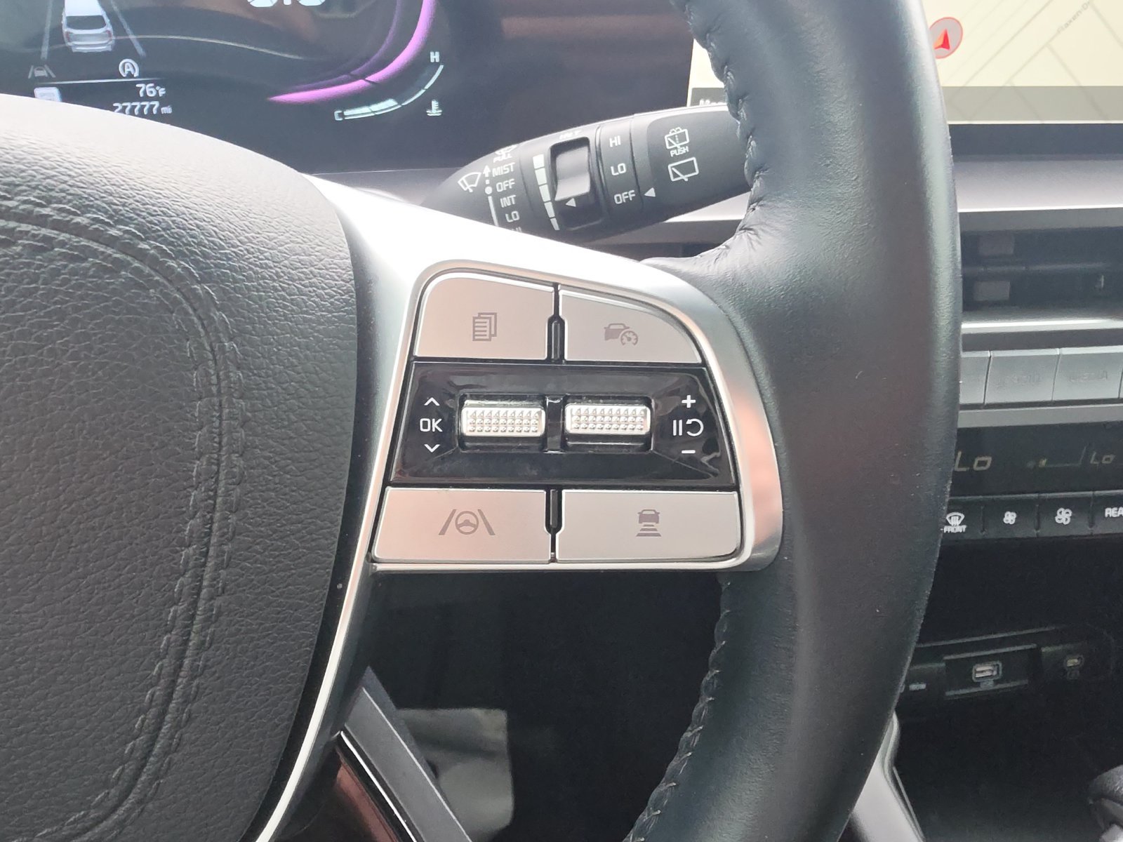 Used 2024 Gray Kia LX image 22