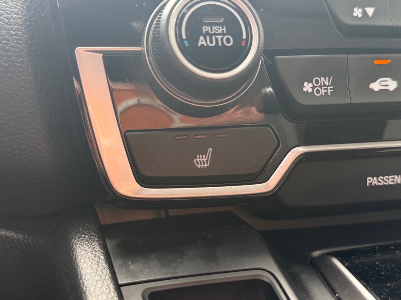 Used 2017 Gray Honda EX-L image 25