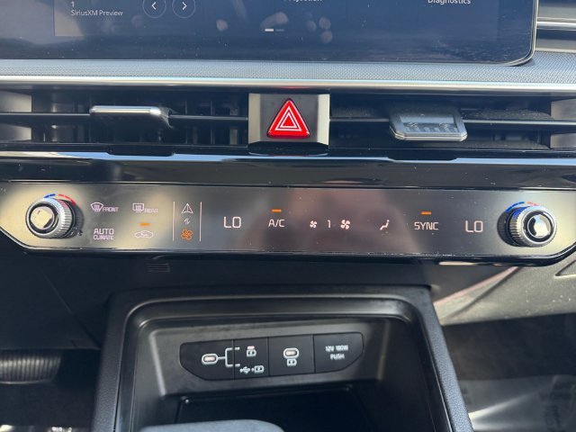 Used 2025 Gray Kia LXS image 22