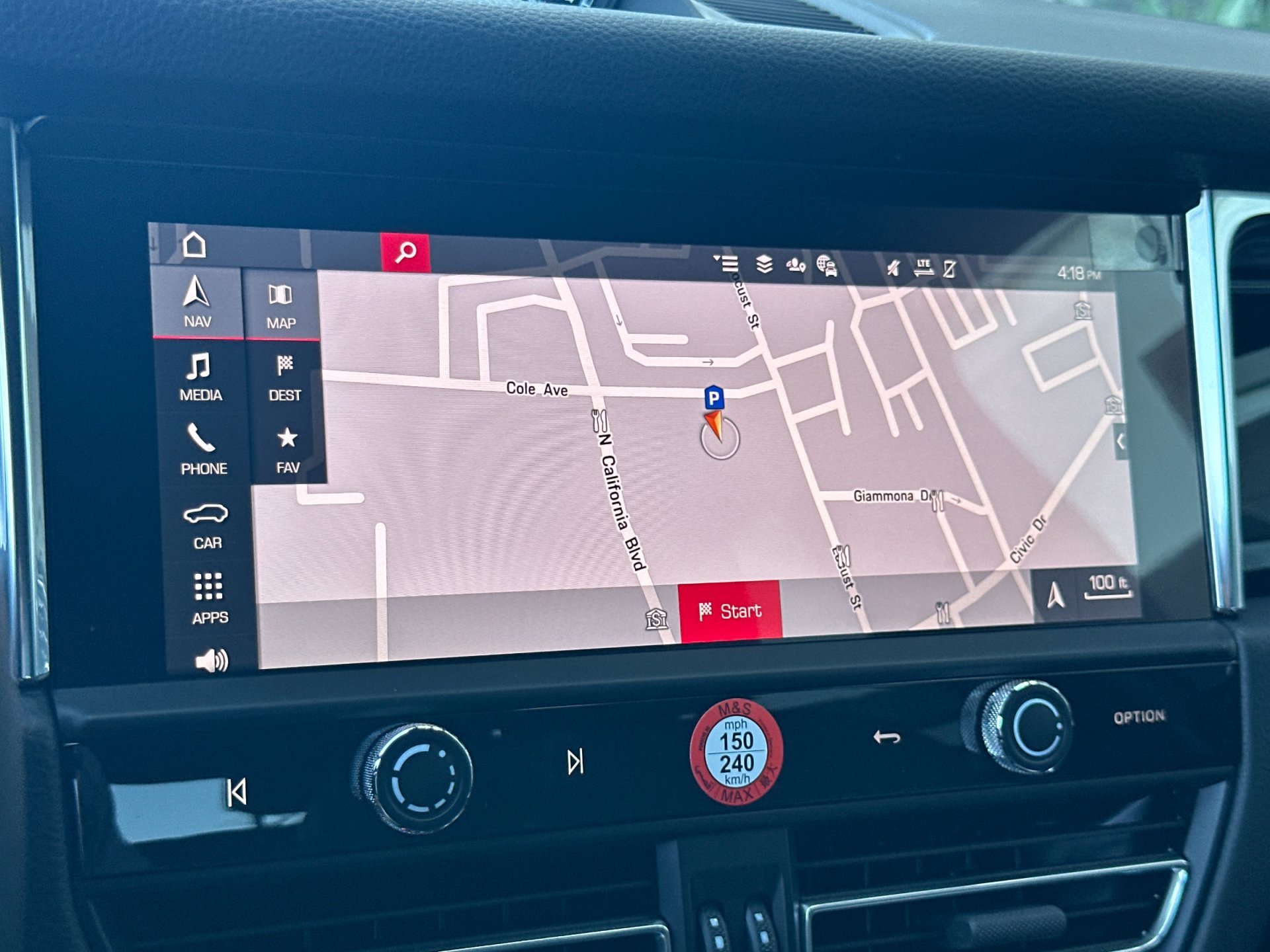 New 2026  Porsche Macan (AWD) image 18