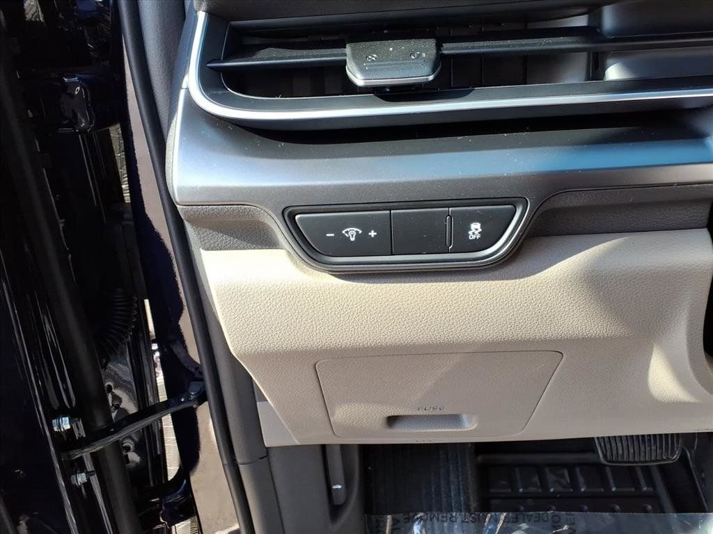 New 2026 Deep Chroma Blue Kia LX image 17