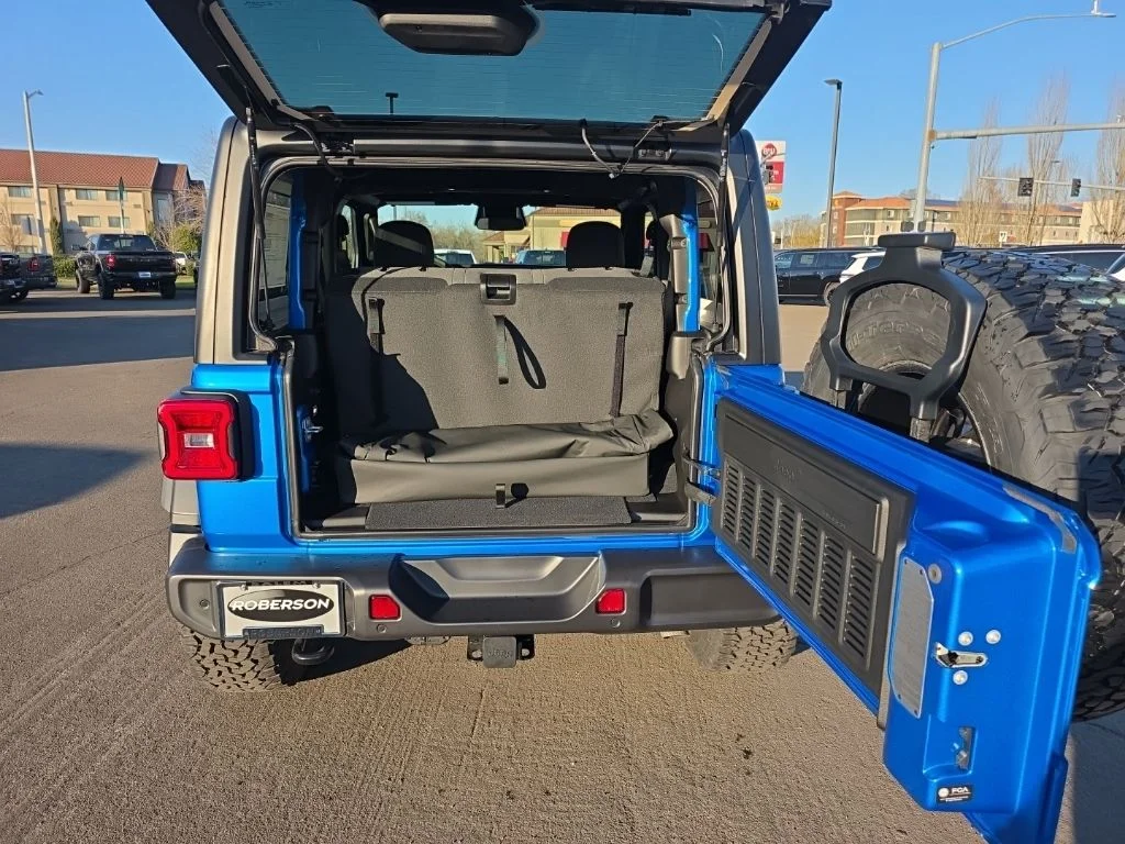 New 2026 Hydro Blue Pearl-Coat Exterior Paint Jeep Willys image 12