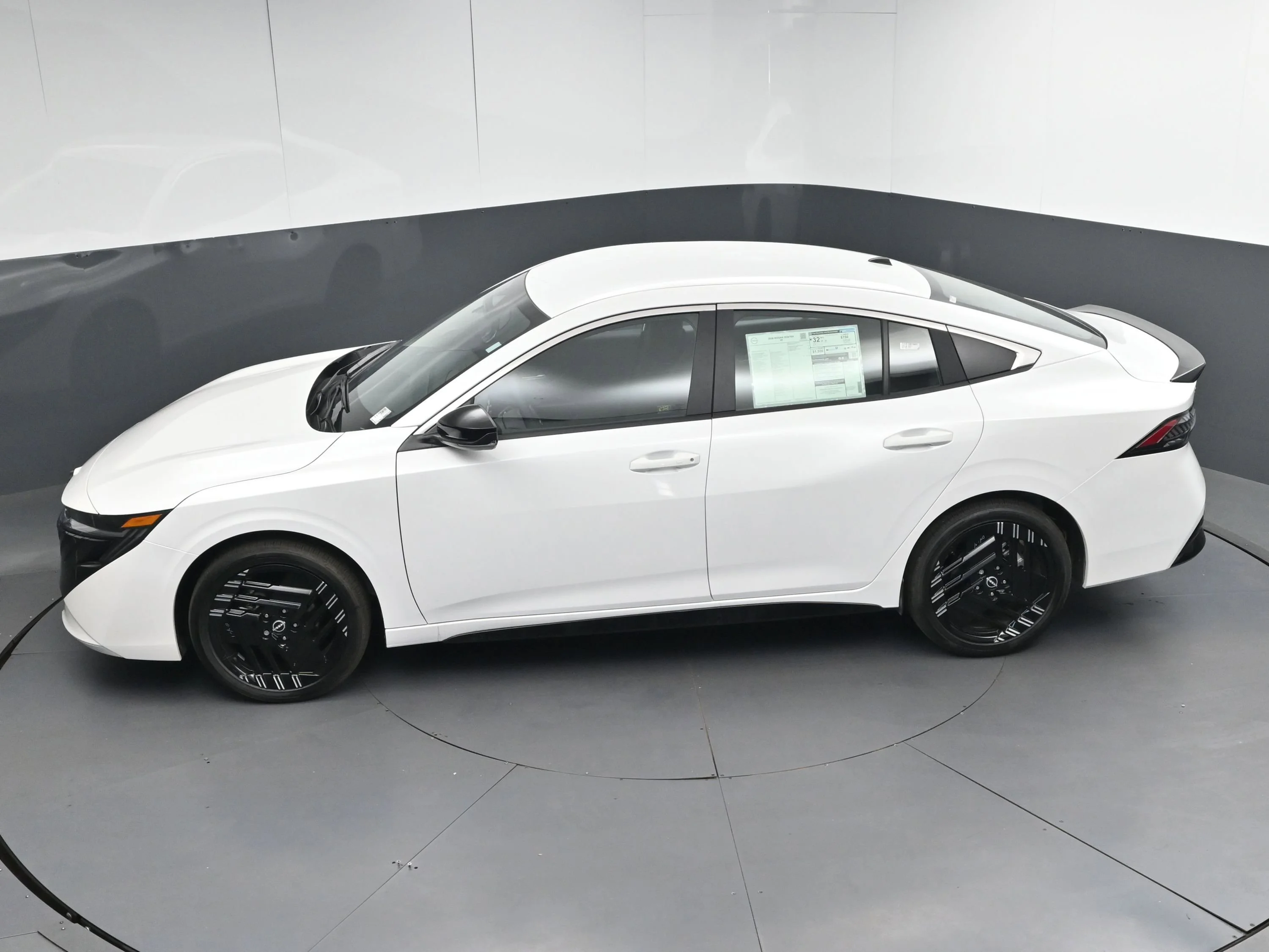 New 2026 Aspen White Tricoat Nissan SR image 34