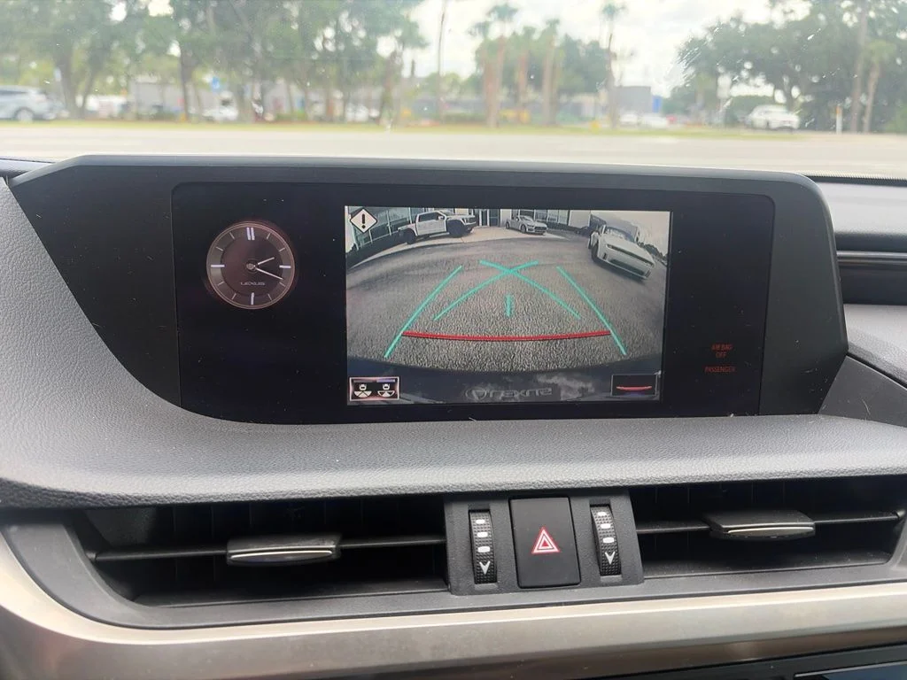 Used 2021 Black Lexus 350 image 11