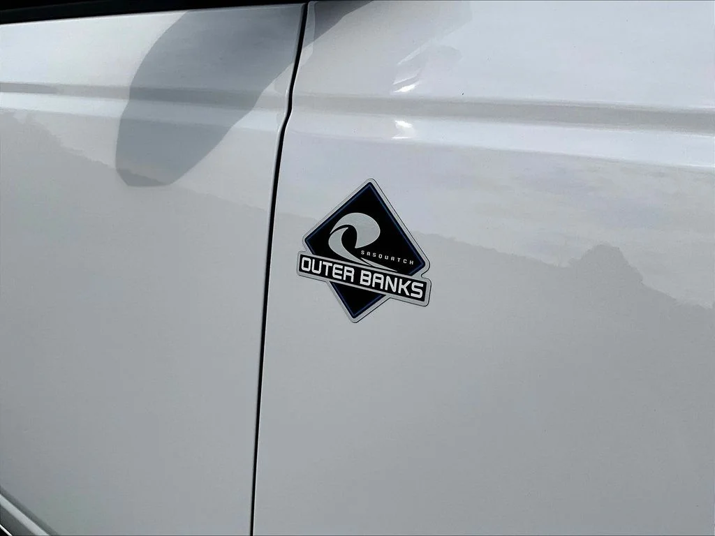 New 2025 Oxford White Ford Outer Banks® image 8