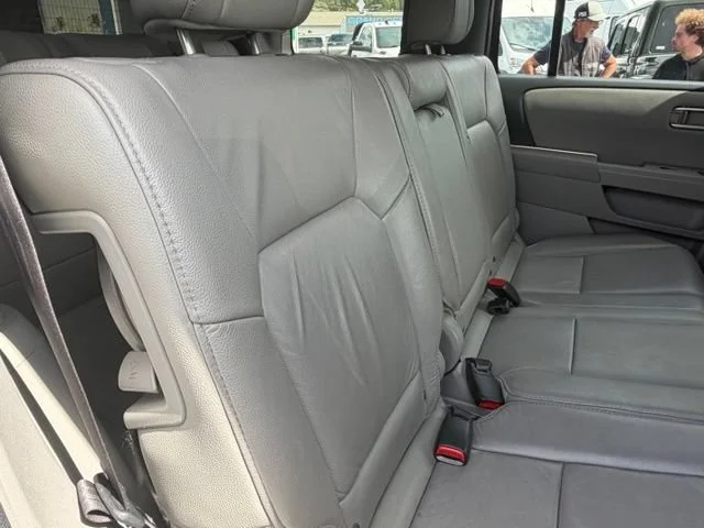 Used 2013 Blue Honda EX-L image 13
