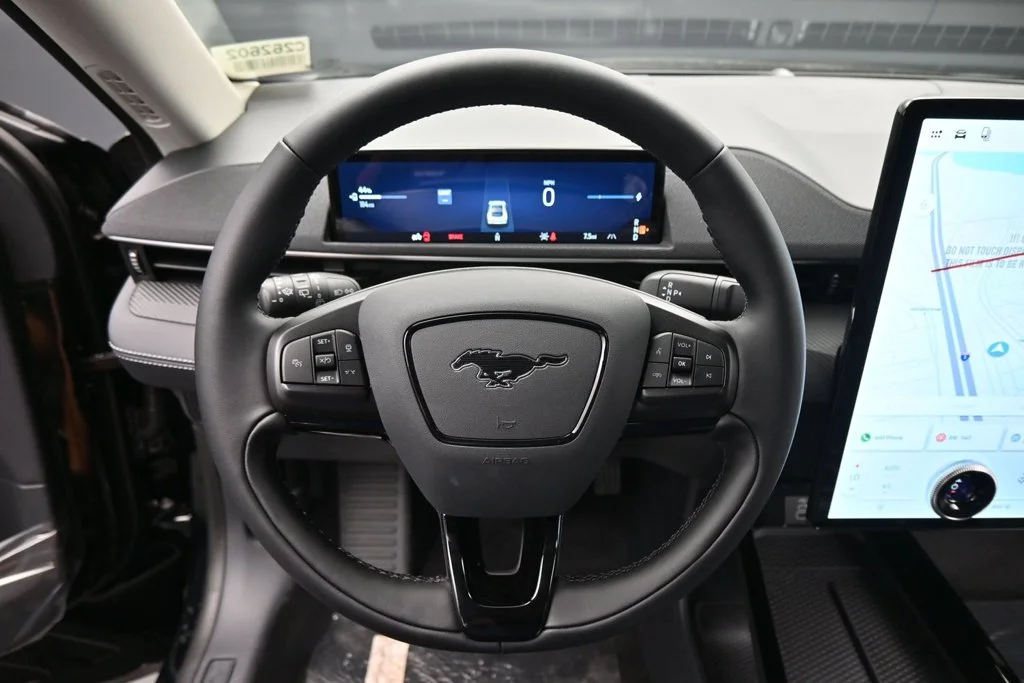New 2026 Shadow Black Ford Select image 11