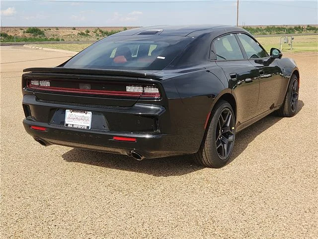 New 2026 PXJ Diamond Bla Dodge SCAT PACK PLUS 4-DOOR AWD image 4