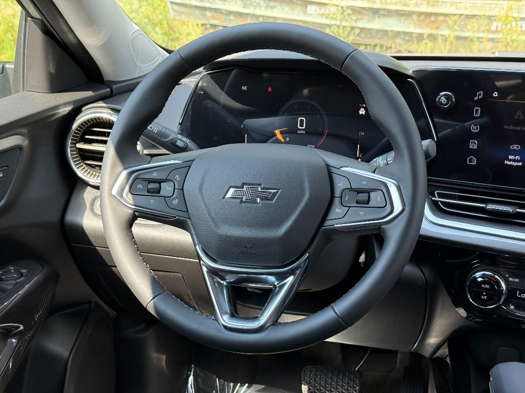 2026 Chevrolet Trax Activ - Photo 34