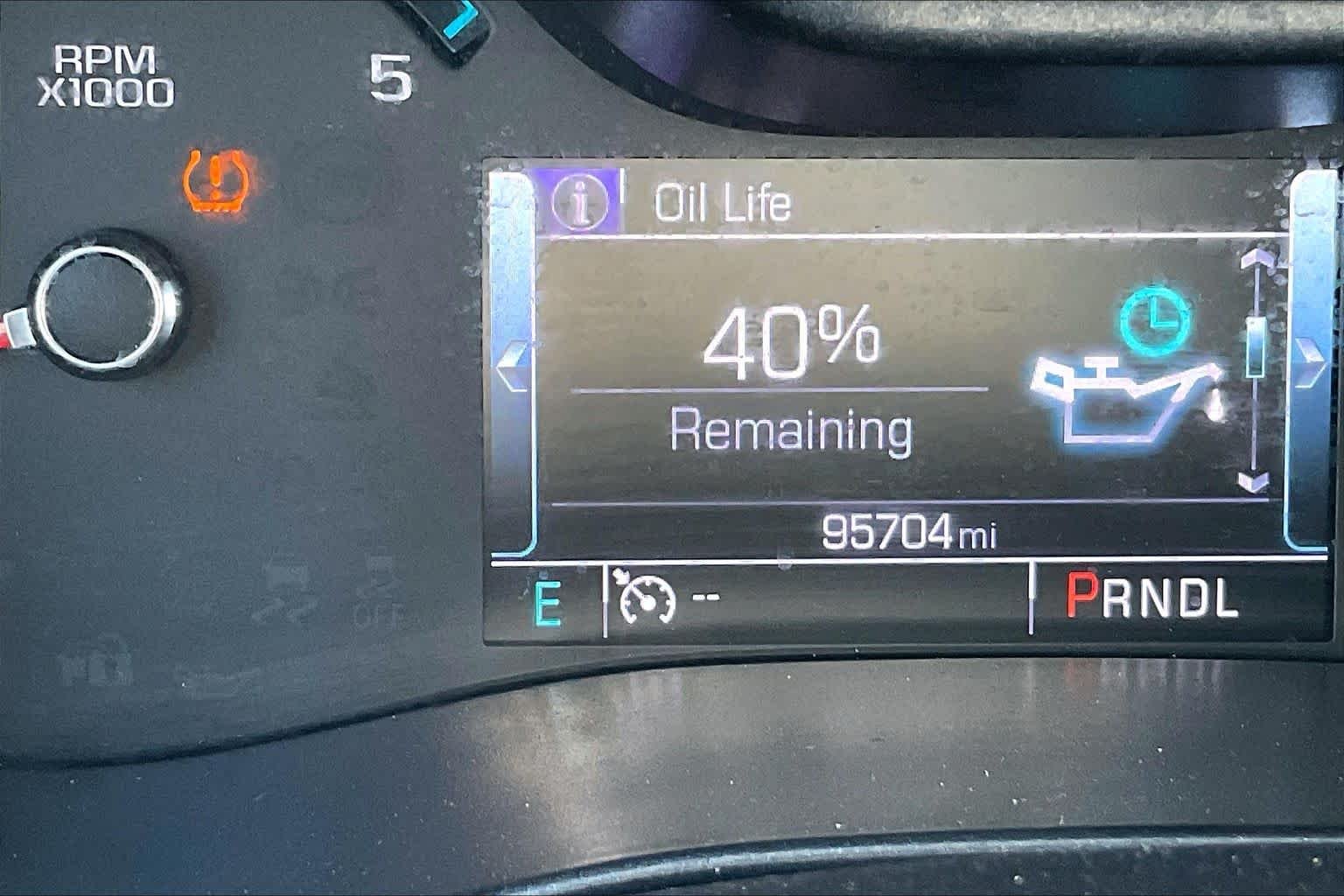 Used 2018 Summit White Chevrolet 4WD LT image 24